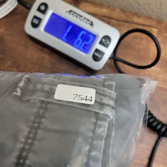 Old Navy Pants Mens 38x28 Gray Cargo Workwear Straight Leg Relaxed Fit Cotton - Picture 14 of 14